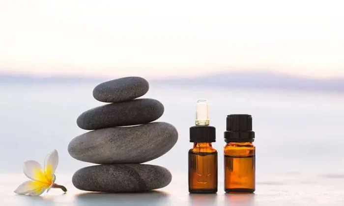 Hot Stone vs. Aromatherapy